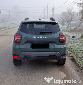 Dacia Duster Green