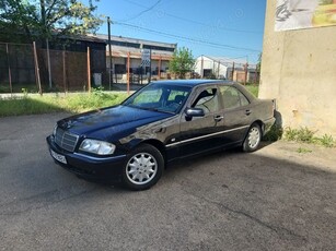 vând Mercedes w202 C250 turbo, an 1997