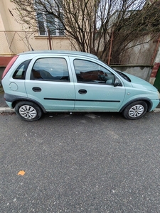 Vand Opel Corsa ecotec benzina 2001