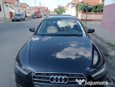 Audi A4 B8 an 2014 break cu cârlig