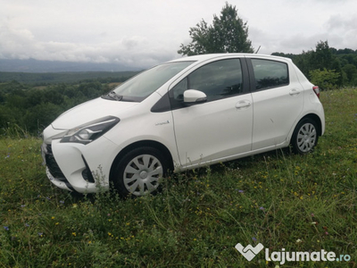 Toyota yaris hybrid 2018 cutie automată euro 6