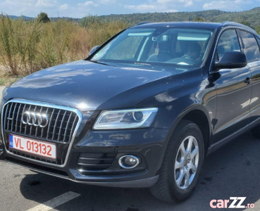 Liciteaza-Audi Q5 2014