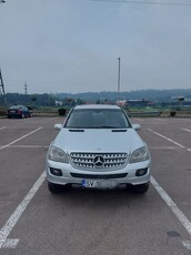 Mercedes-Benz ML