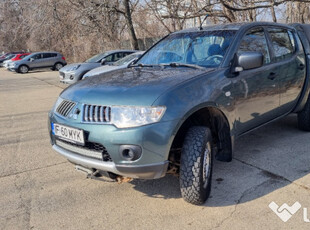 Mitsubishi L200 2.5D Autoutilitara