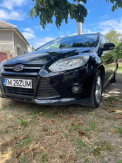 Vand sau Schimb Ford Focus mk3