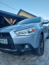 Vând Mitsubishi ASX 1.6 BENZINĂ 2012