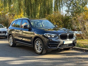 BMW X3 sDrive18d AT MHEV