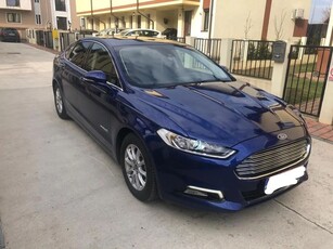 Ford Mondeo 2.0 Hybrid