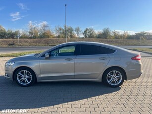 Ford Mondeo 2.0 TDCi Powershift AWD Titanium