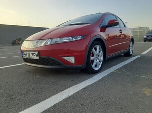 Honda Civic 1.8i-VTEC Sport