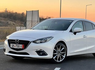 Mazda 3 G120 Revolution