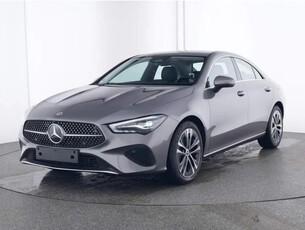 Mercedes-Benz CLA 180 7G-DCT