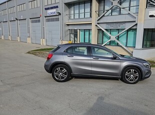 Mercedes-Benz GLA 220 CDI 4MATIC Aut.