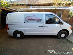 Mercedes Vito, an de fabricație 2000