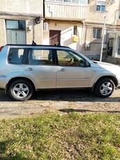 Nissan X Trail