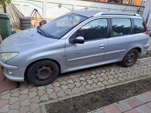 Peugeot 206SW