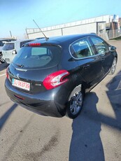 peugeot 208 2012 km124000