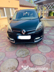 Renault Grand Scenic 06.2012