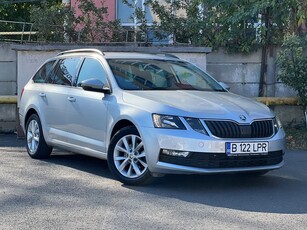 Skoda Octavia Combi Diesel 1.6 TDI DSG Ambition