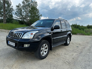 Toyota Land Cruiser 120 Autoutilitara