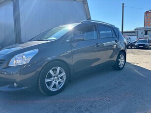 Toyota Verso 2.0 D-4D 7-Sitzer Life