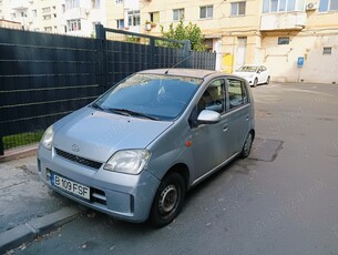 Vând Daihatsu Cuore 2005