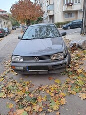 Vând Golf 3 an 1995, motor 1.8 benzina