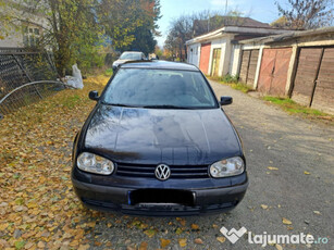 Volkswagen Golf 4 An2002.Motor 1,4