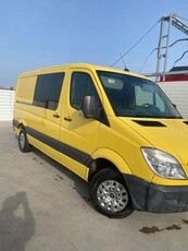 Vînd Mercedes Sprinter 215