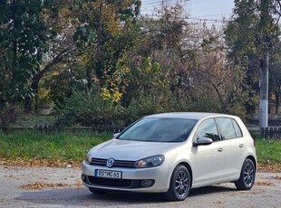 Volkswagen Golf 1.4 TSI DSG Team