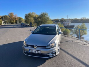 Volkswagen Golf 1.6 TDI (BlueMotion Technology) DSG Comfortline