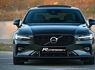 Volvo S60 B5 MHEV AT AWD Ultimate Dark