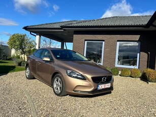 Volvo V40 D4 Momentum