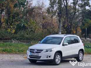 VW Tiguan 1.4TSI BlueMotion Navigatie Panoramic SenzoriParcare Bluetho