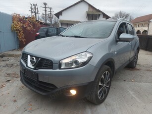 Nissan Qashqai Facelift Tekna Xenon Panoramic Camera video marsarier