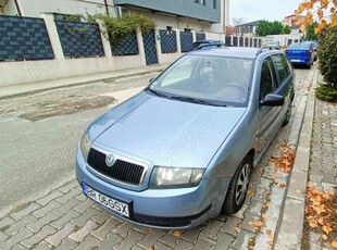 vând SKODA Fabia