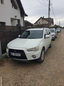 Mitsubishi Outlander 2012 2.4