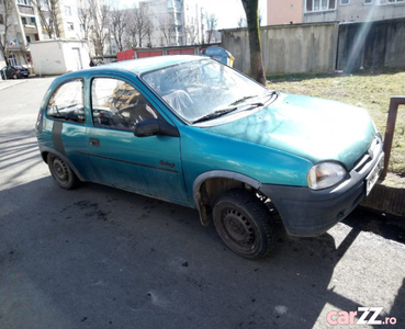 Opel Corsa B.Maşina program rabla sau reparat
