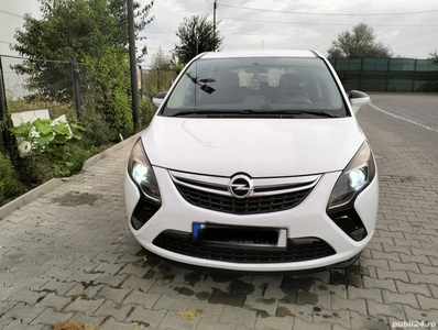 Vand Opel Zafira Tourer