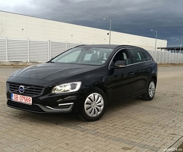 VOLVO V60 D4 181 Cai