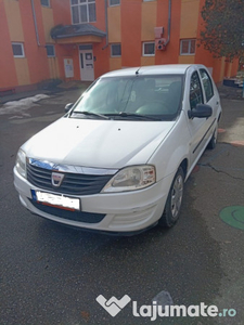 Dacia Logan 2011
