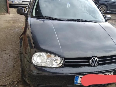 De vinzare,Golf IV.