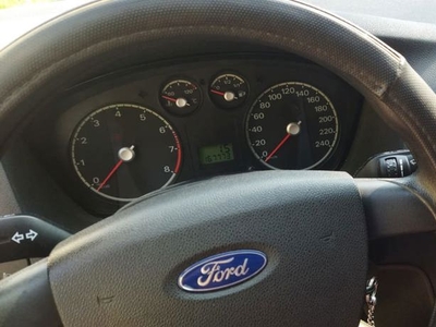 Ford focus MK2 din 2005