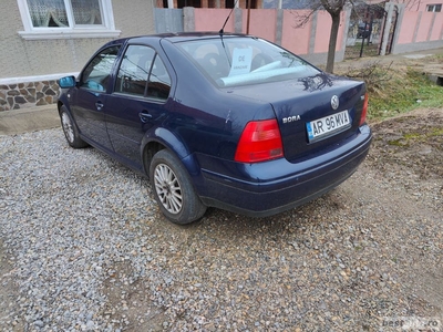 Volkswagen BORA - an 2002