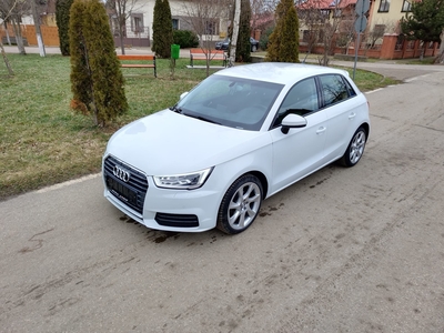 Audi A1 1.0 TFSI cu 95 cp, an 2016 ,euro 6, navi,climatronic,incalzire Timisoara