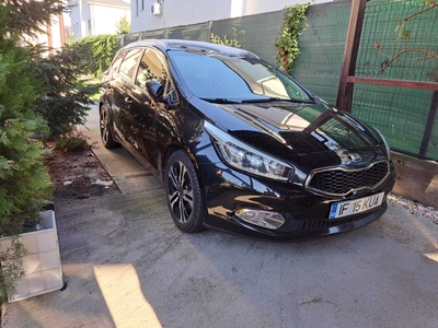 KIA CEED BREAK 2015 1.6 CRDi 128 CP Navi Camera LED Bucuresti Sectorul 4