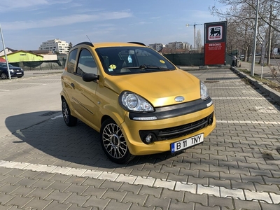 Microcar M.go Paris 2013 4 locuri *21* cp Rosu