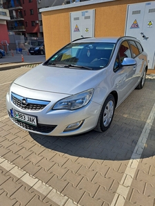 Opel Astra j 2012 break Bucuresti Sectorul 6