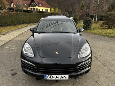 Porsche Cayenne 3.0D / Chrono Medias