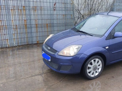 Vand Ford Fiesta 1.3 benzina inmatriculat Timisoara